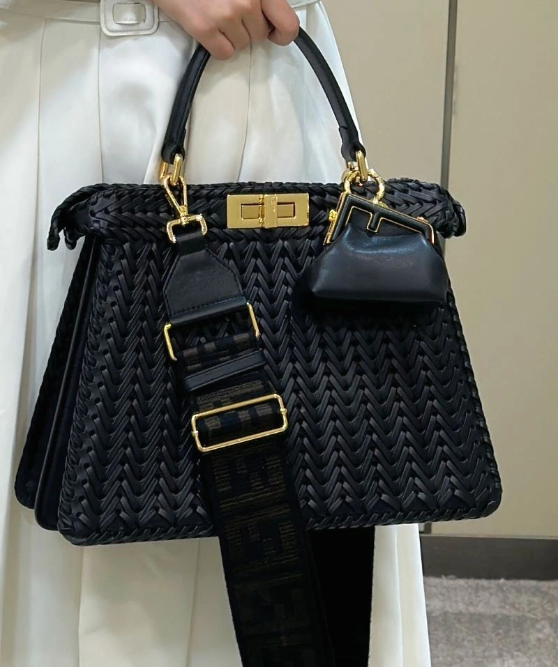 Fendi Peekaboo Bags Soft 57668