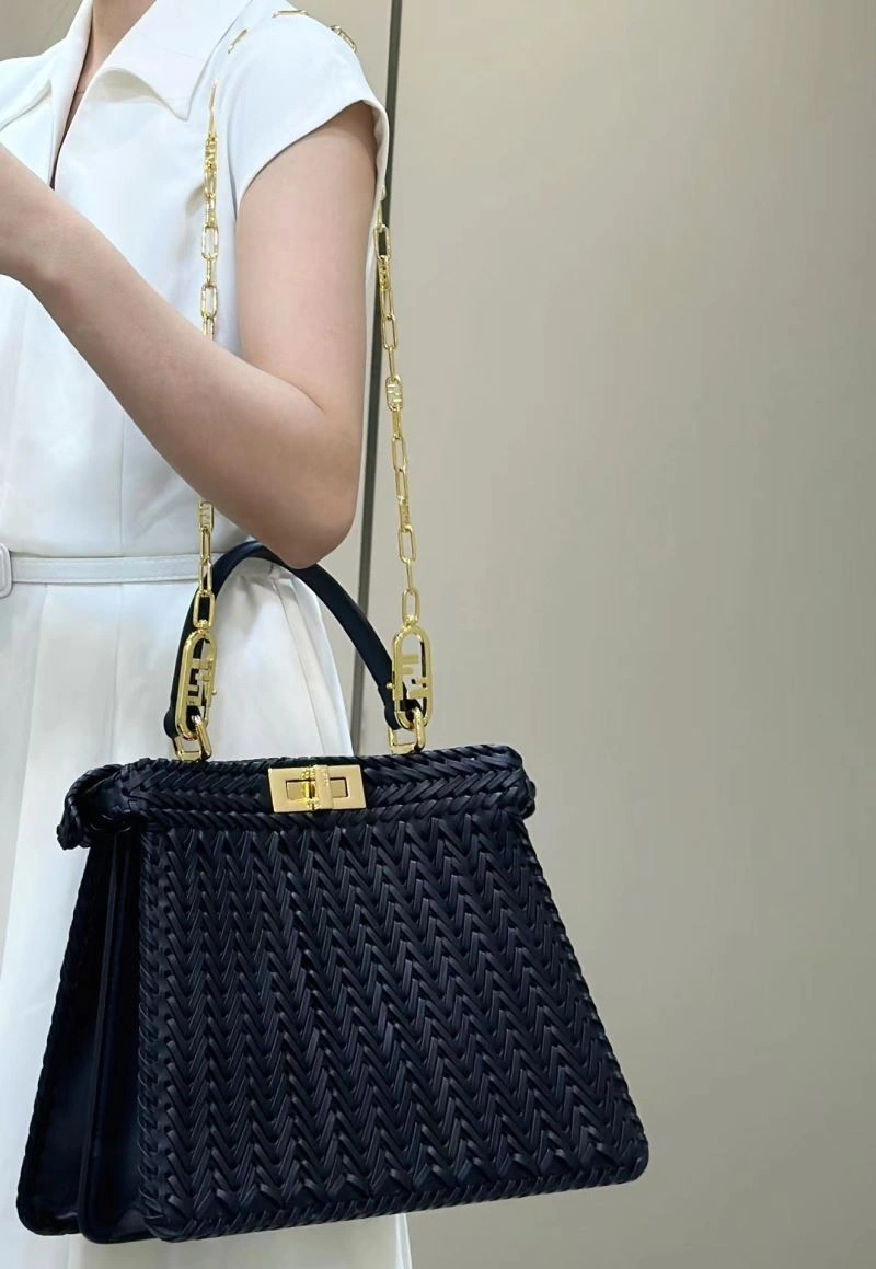 Fendi Peekaboo Bags Soft 57668