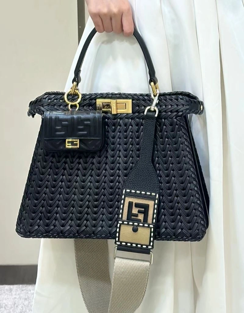 Fendi Peekaboo Bags Soft 57668