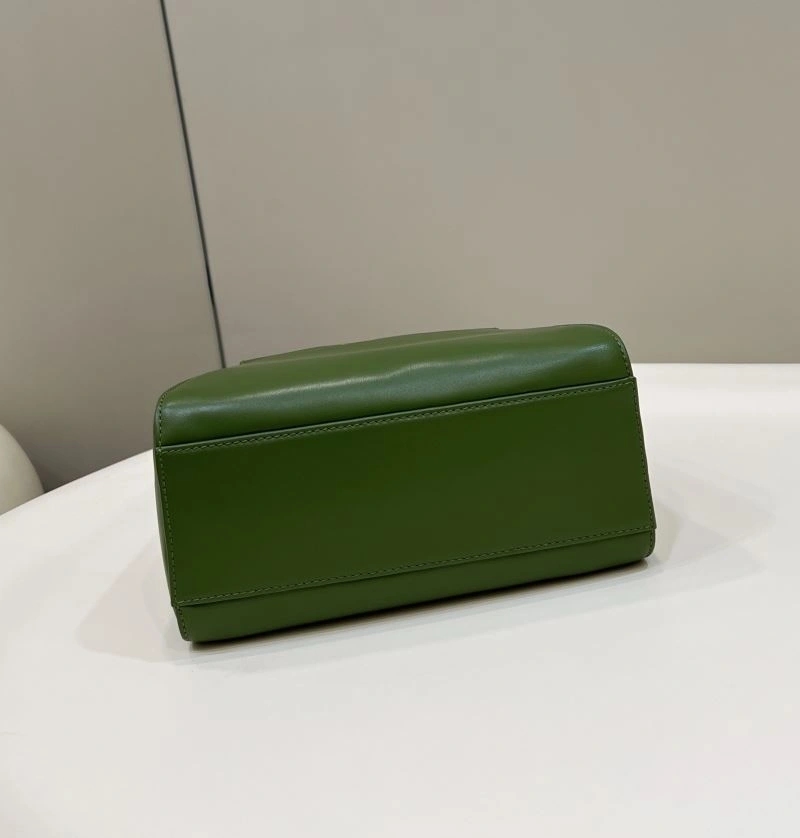 Fendi Peekaboo Bags Breathable 57661