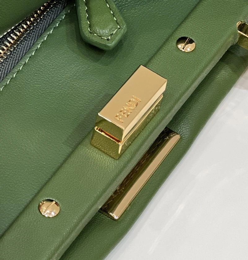 Fendi Peekaboo Bags Breathable 57661