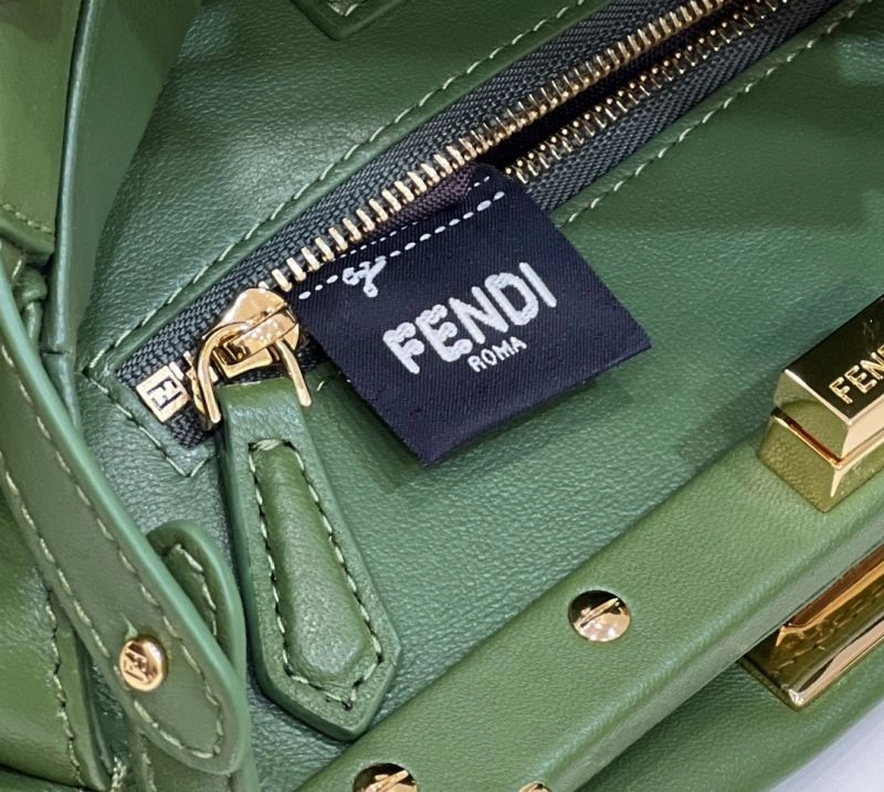 Fendi Peekaboo Bags Breathable 57661