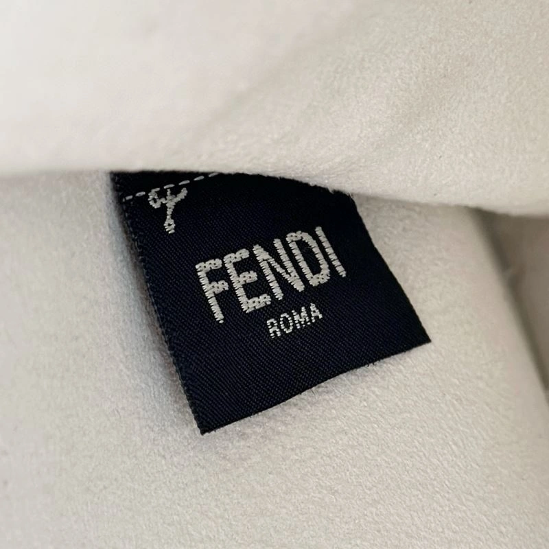 Tailored Fendi Peekaboo Bags 57641