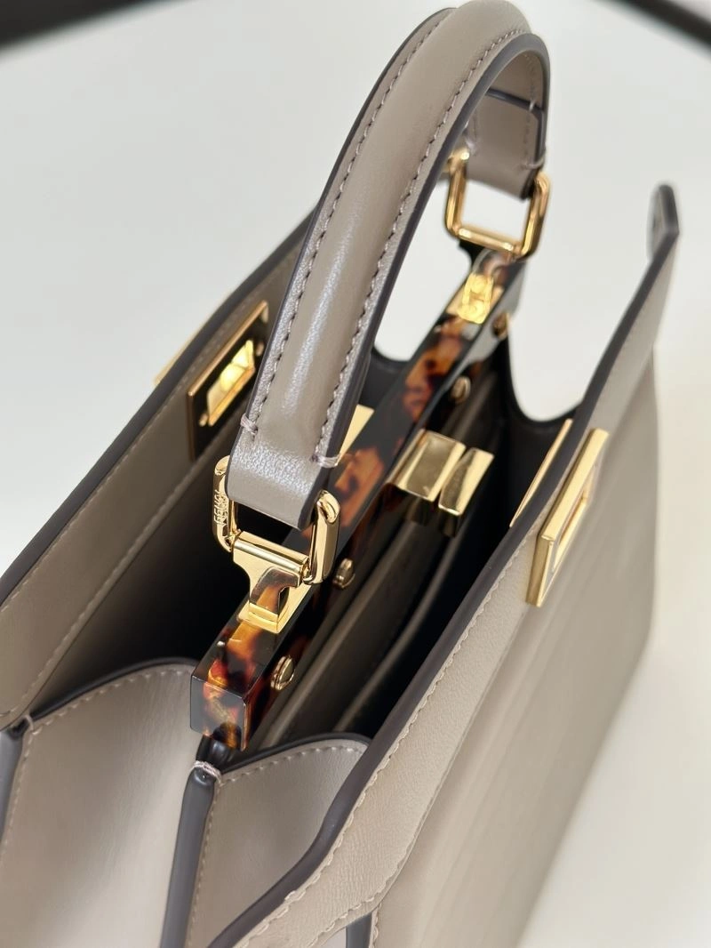RelaxedFit Fendi Peekaboo Bags 57650