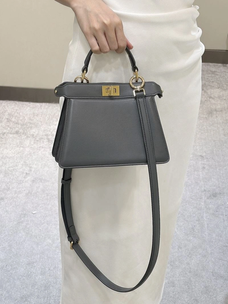 Timeless Fendi Peekaboo Bags 57686