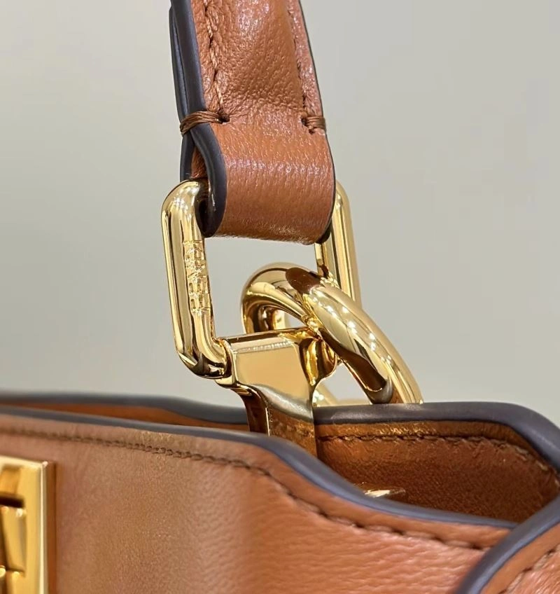 Fendi Peekaboo Bags Attractive 57643