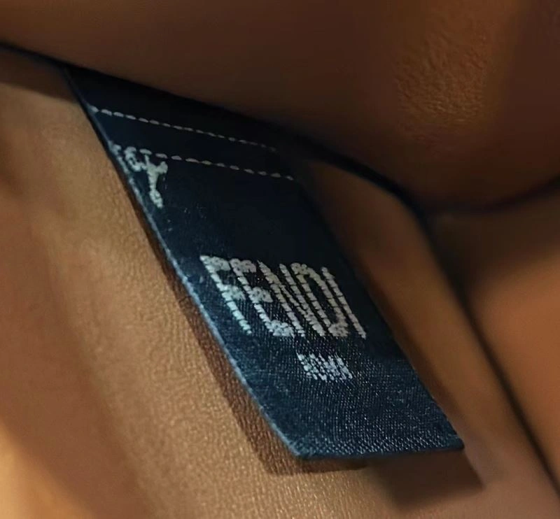 Fendi Peekaboo Bags Attractive 57643