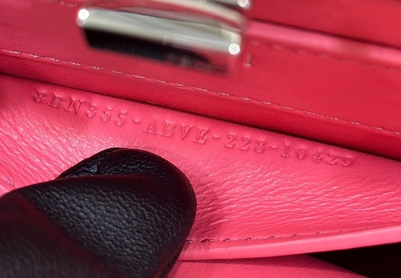 WaterResistant Fendi Peekaboo Bags 57663