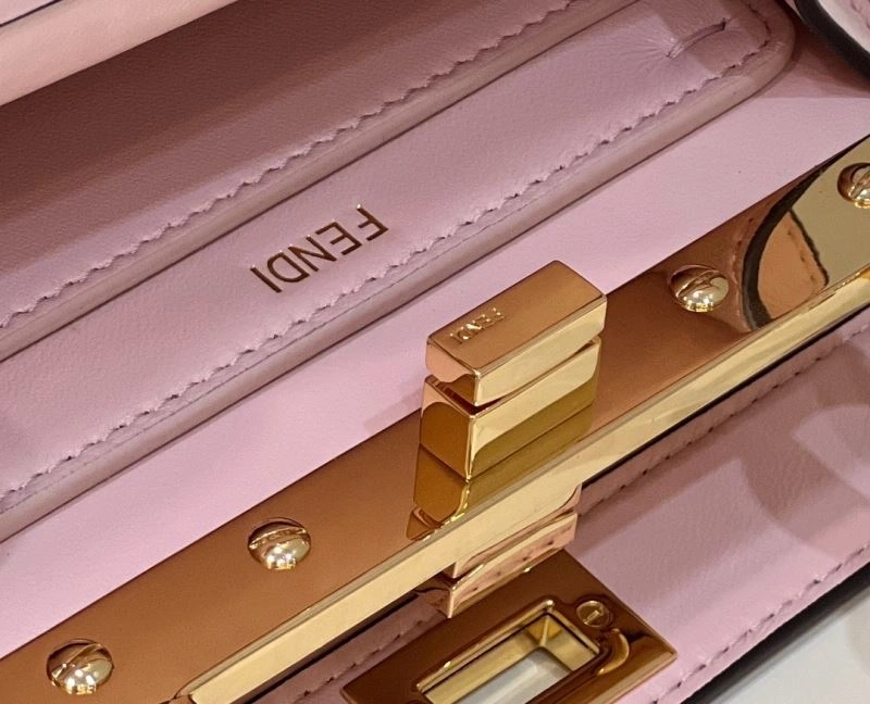 Breathable Fendi Peekaboo Bags 57632