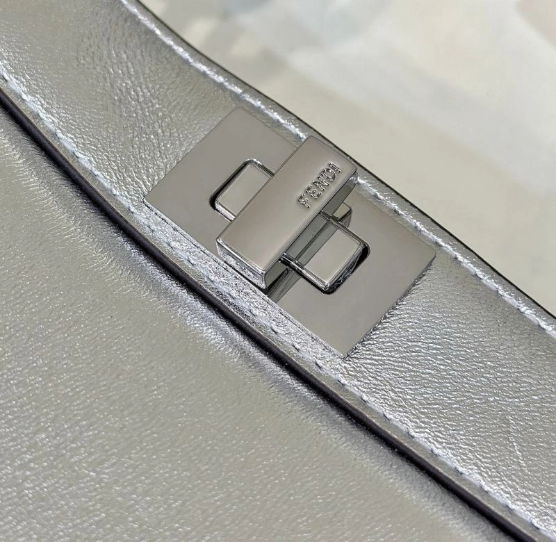 Fendi Peekaboo Bags Flexible 57631