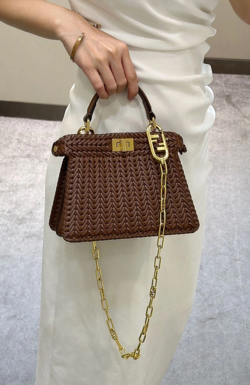 Durable Fendi Peekaboo Bags 57630