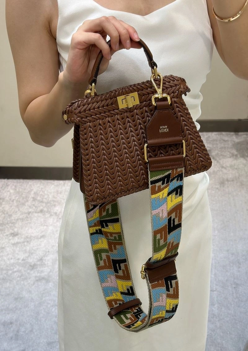 Durable Fendi Peekaboo Bags 57630