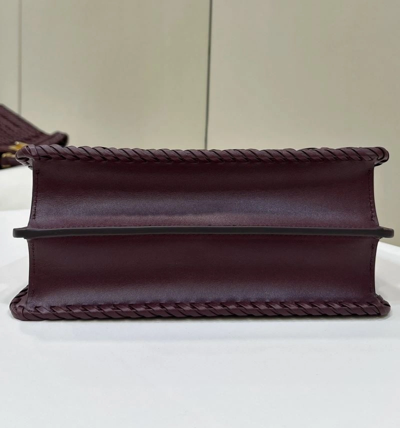 Fendi Peekaboo Bags TimelessDesign 57629
