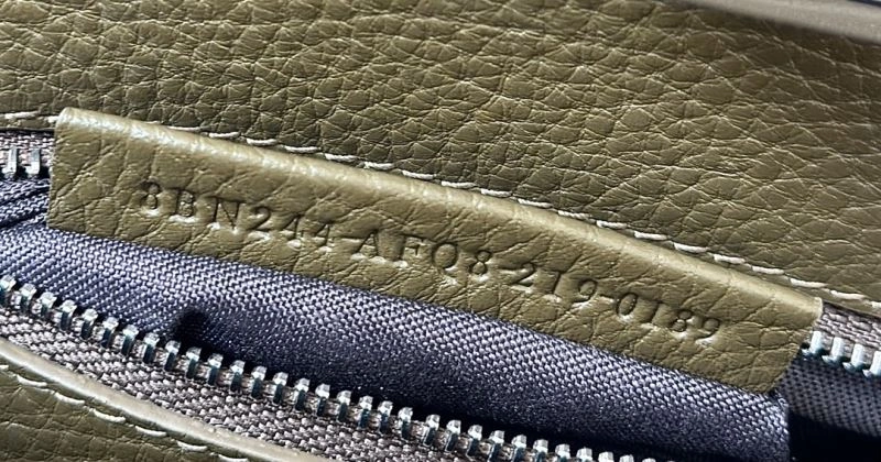 Fendi Peekaboo Bags Neat 57626