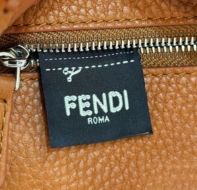 ZipUp Fendi Peekaboo Bags 57621