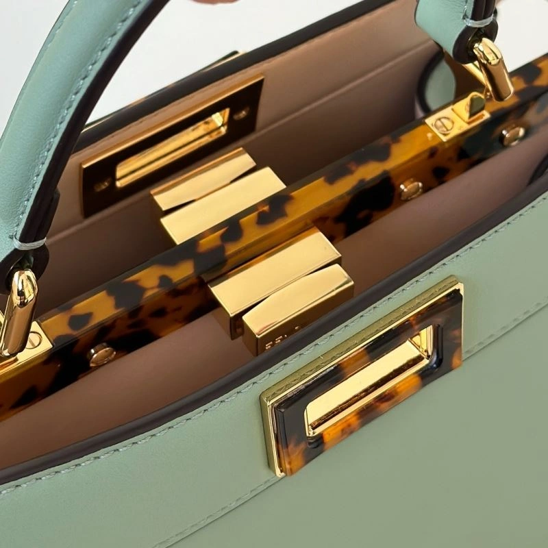 Unique Fendi Peekaboo Bags 57612
