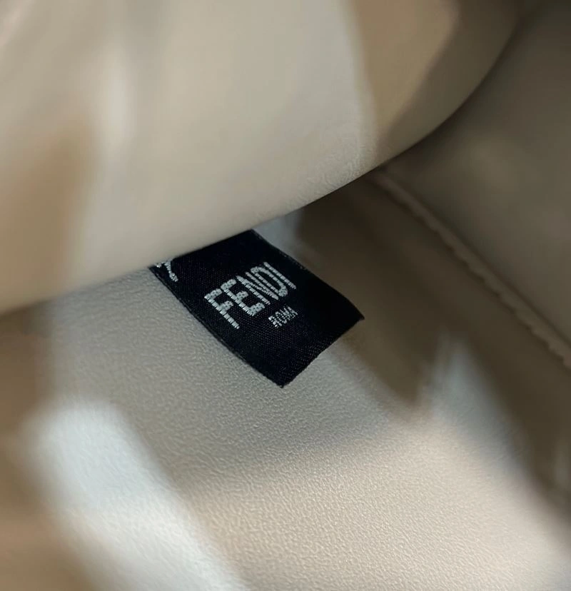 SoftTouch Fendi Peekaboo Bags 57604