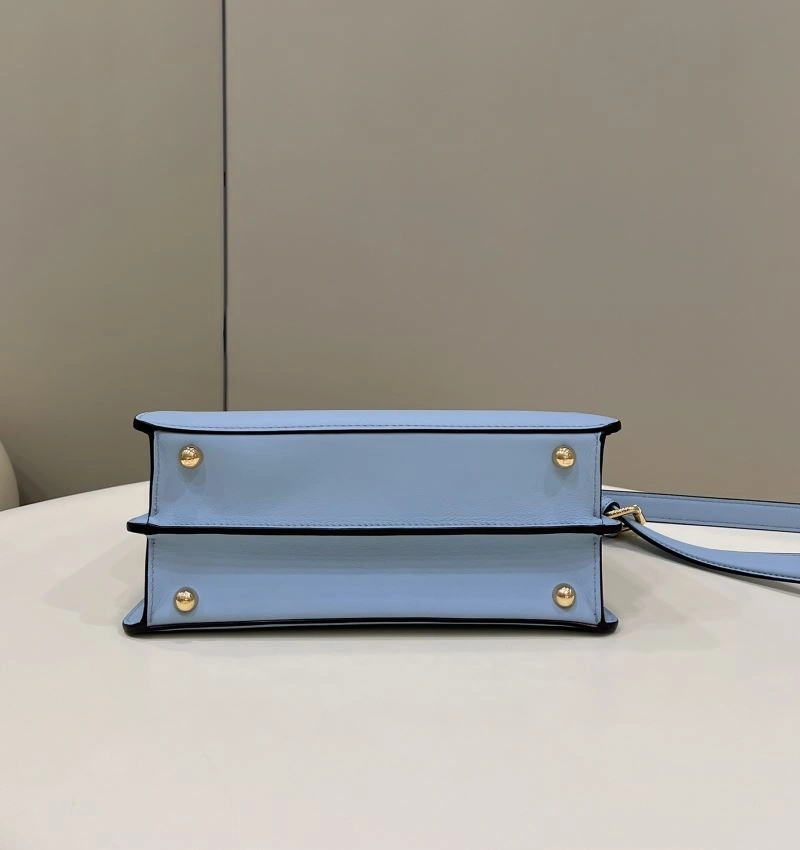 Fendi Peekaboo Bags Trendsetting 57614