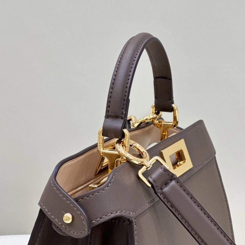 Durable Fendi Peekaboo Bags 57616
