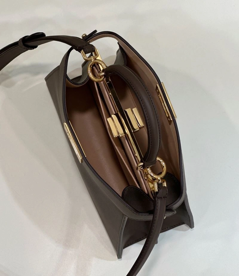 Durable Fendi Peekaboo Bags 57616