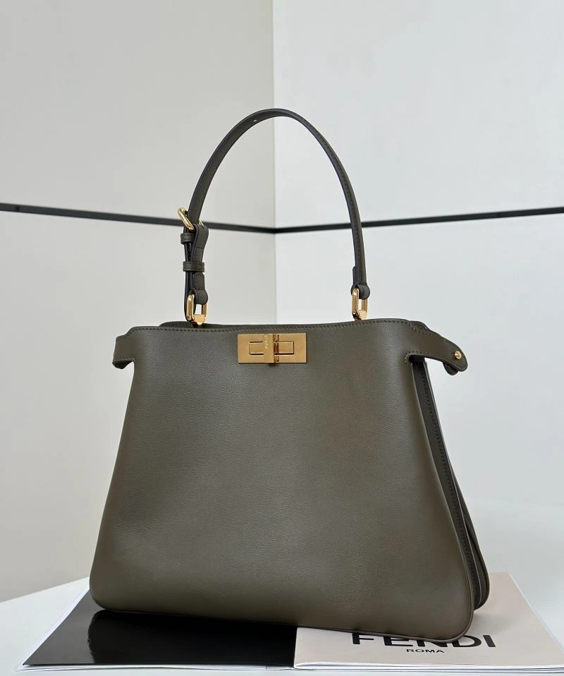 Fendi Peekaboo Bags Breathable 57601