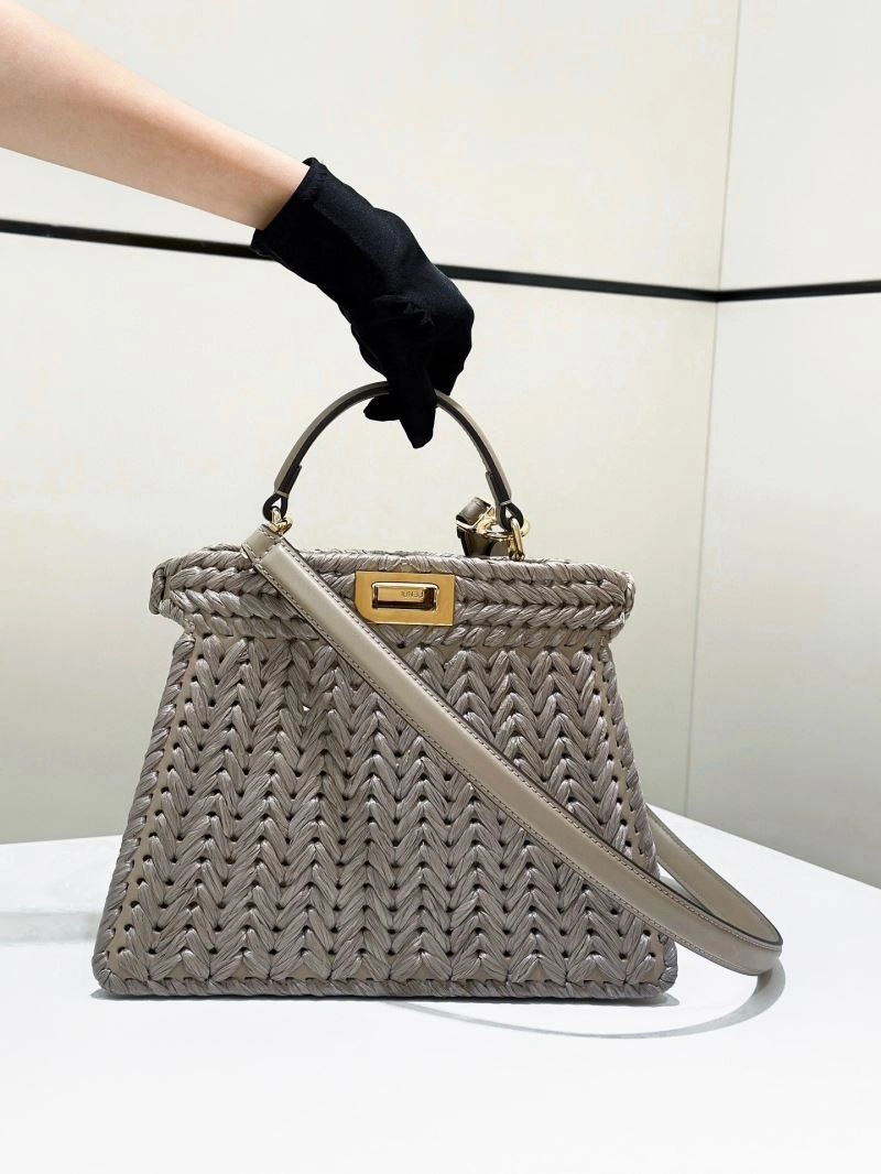 Snug Fendi Peekaboo Bags 57599