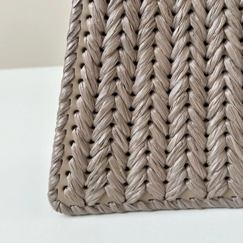 Snug Fendi Peekaboo Bags 57599