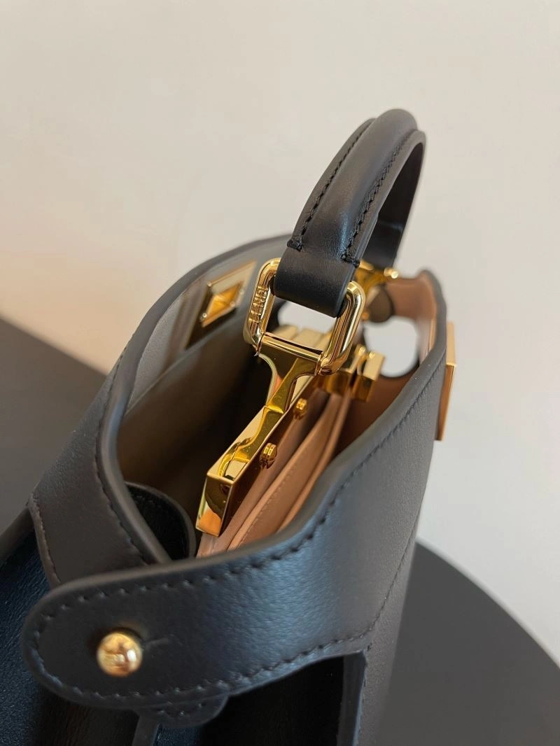 Timeless Fendi Peekaboo Bags 57600