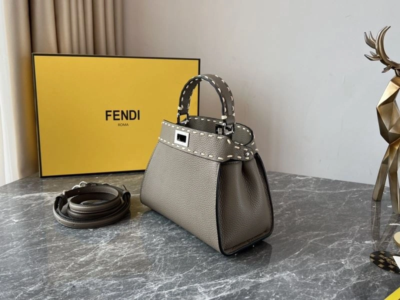 Fendi Peekaboo Bags Modern 57586