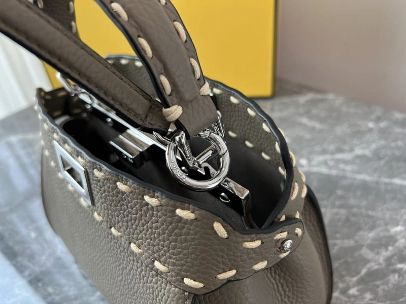 Fendi Peekaboo Bags Modern 57586
