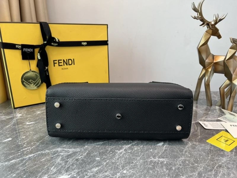 Neat Fendi Peekaboo Bags 57584