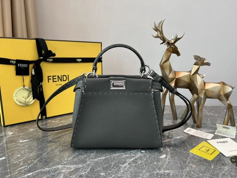Durable Fendi Peekaboo Bags 57582