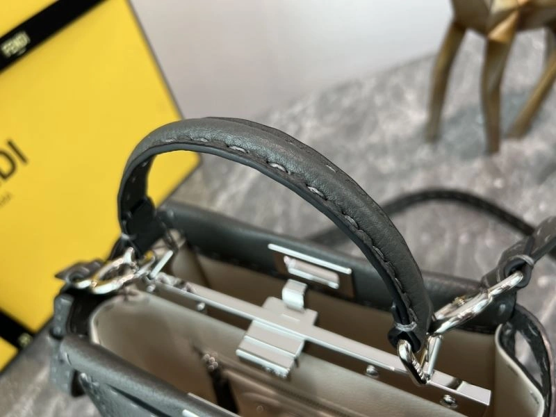 Durable Fendi Peekaboo Bags 57582
