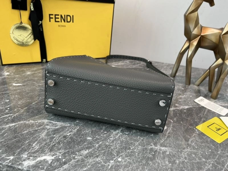 Durable Fendi Peekaboo Bags 57582