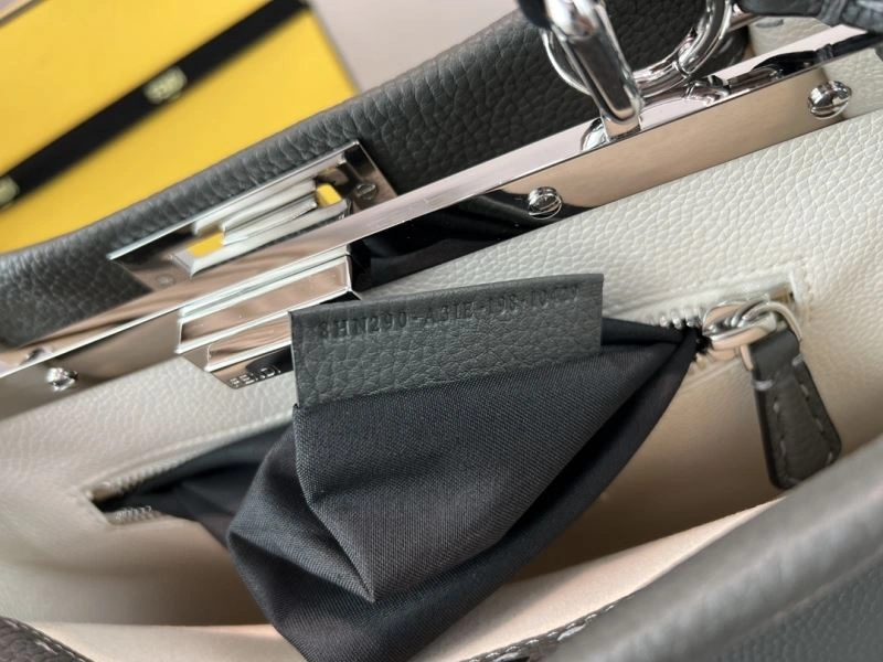 FashionForward Fendi Peekaboo Bags 57683