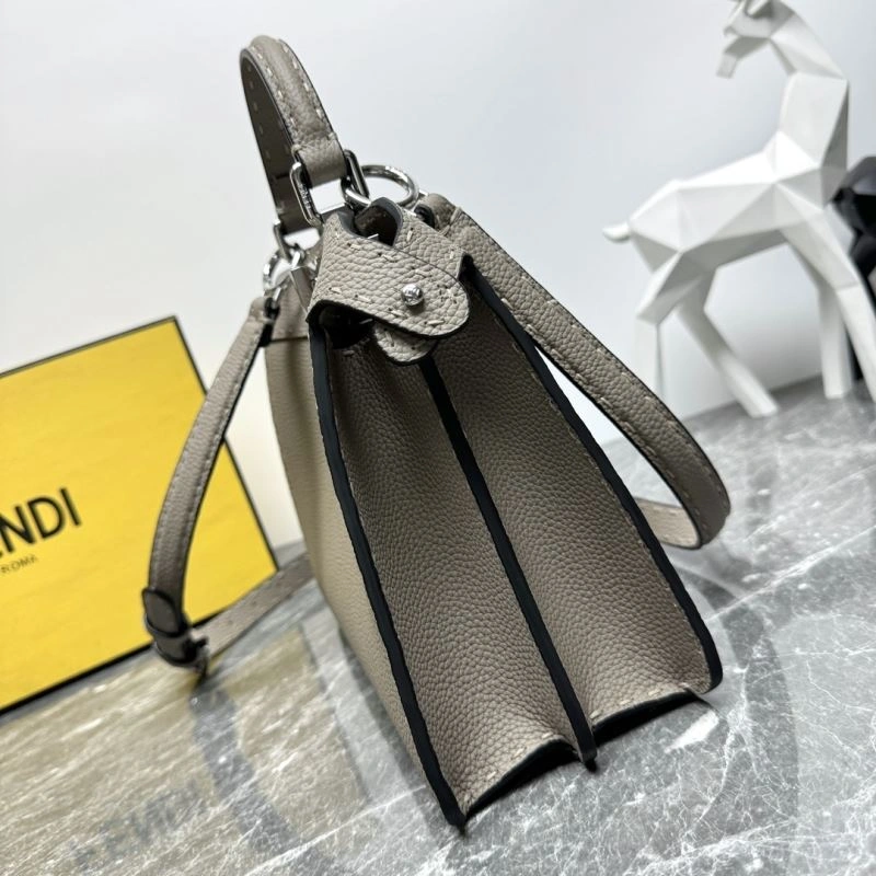Fendi Peekaboo Bags QuickDry 57587