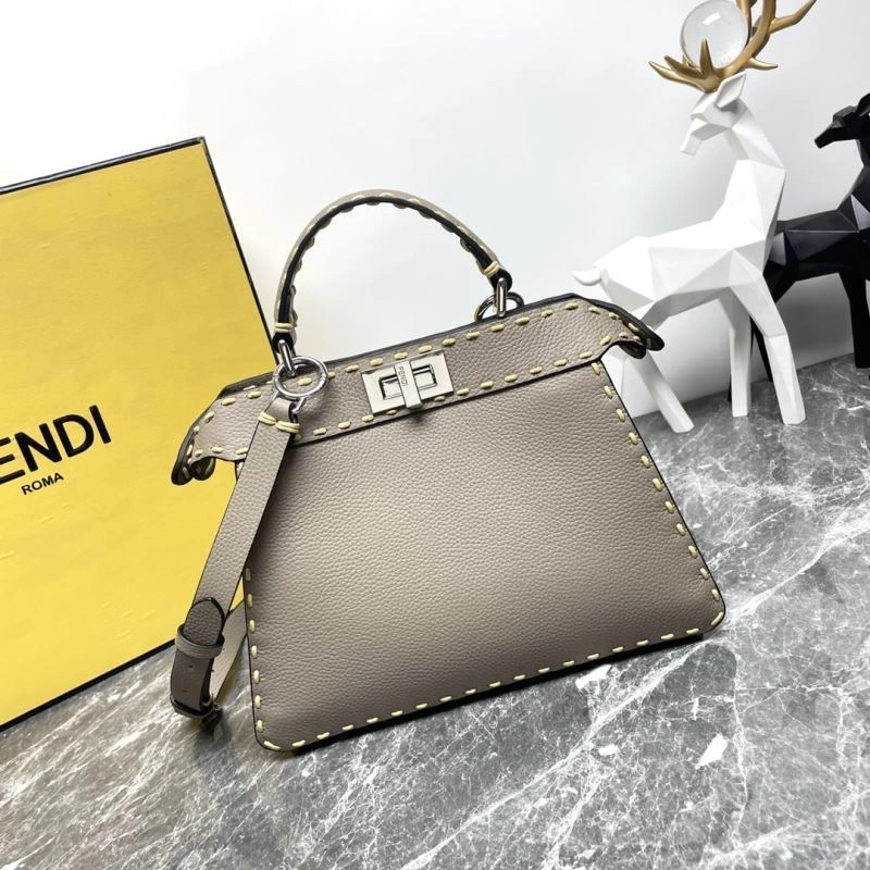 Chic Fendi Peekaboo Bags 57649