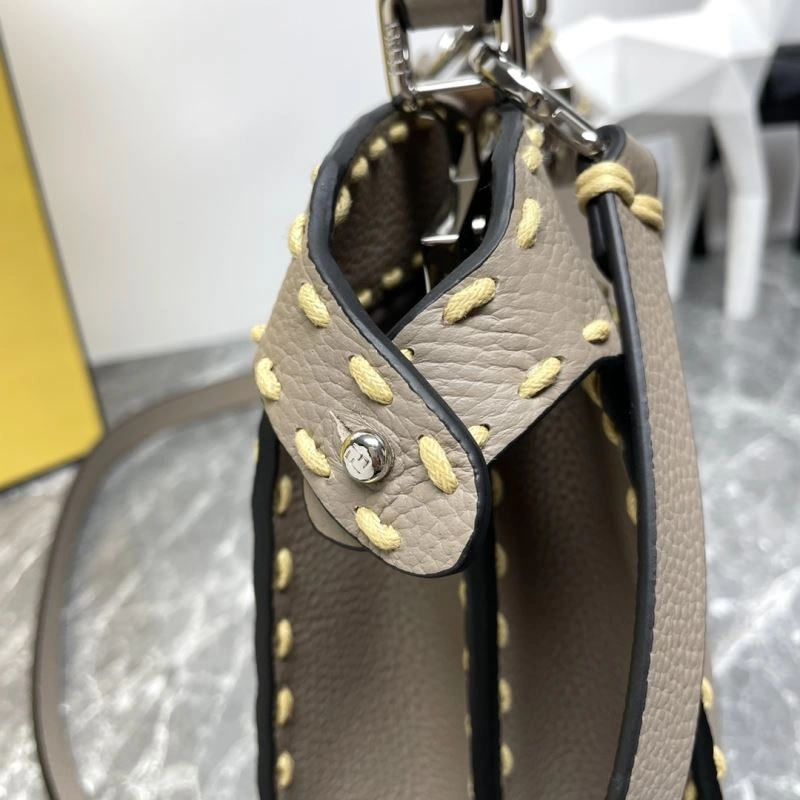 Chic Fendi Peekaboo Bags 57649
