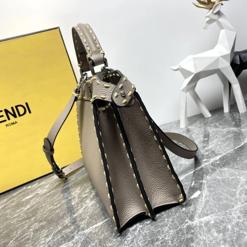 Chic Fendi Peekaboo Bags 57649