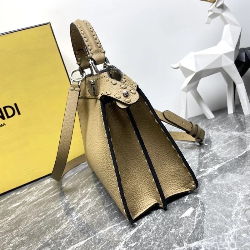 Durable Fendi Peekaboo Bags 57585