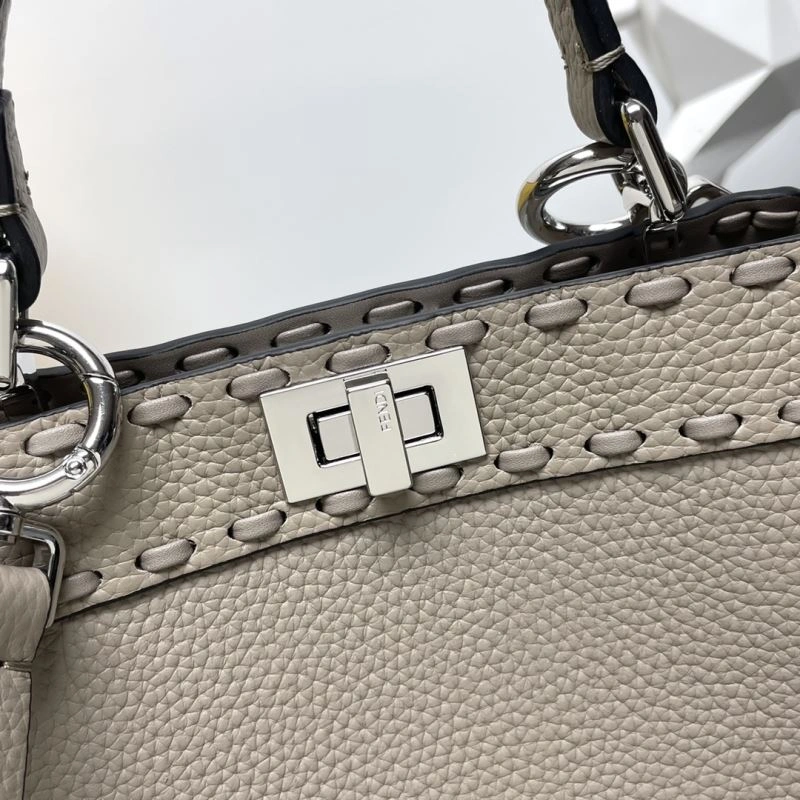 Fendi Peekaboo Bags Snug 57568