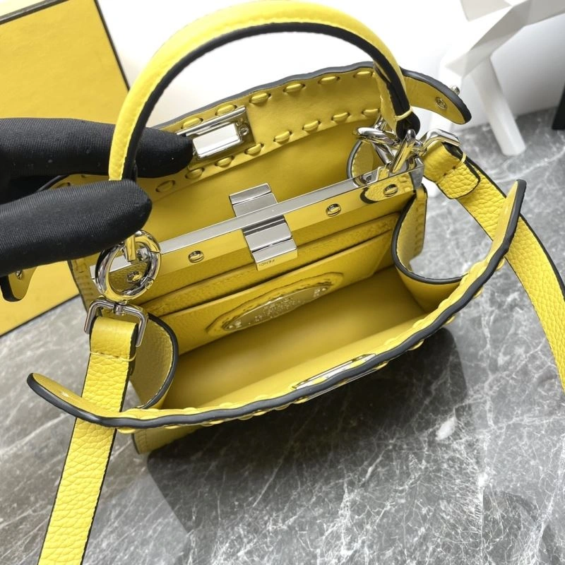 Sporty Fendi Peekaboo Bags 57677