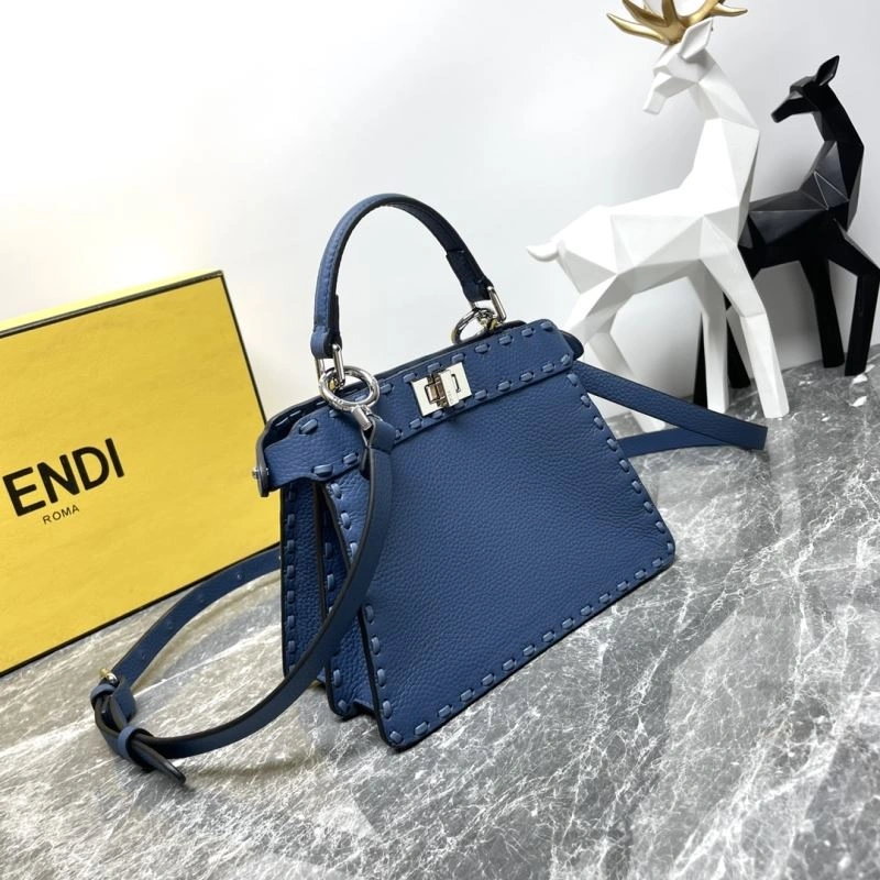 Reliable Fendi Peekaboo Bags 57567