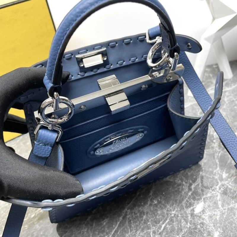 Reliable Fendi Peekaboo Bags 57567