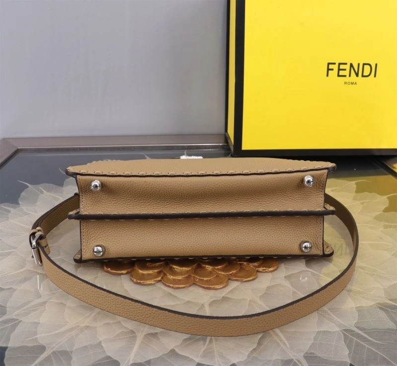 Neat Fendi Peekaboo Bags 57561