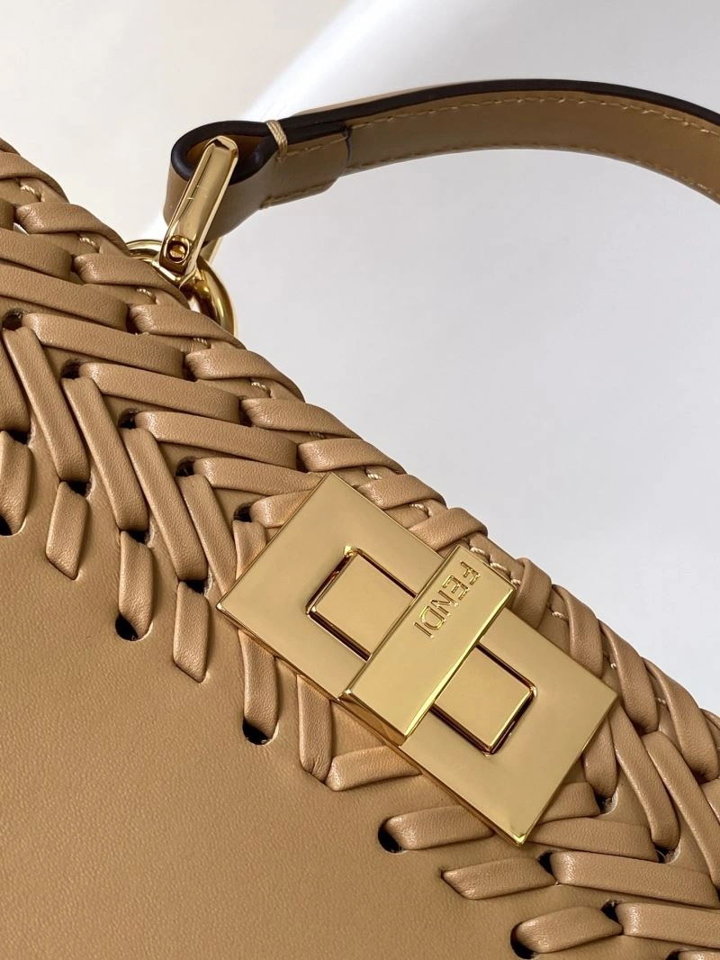 Comfortable Fendi Peekaboo Bags 57595