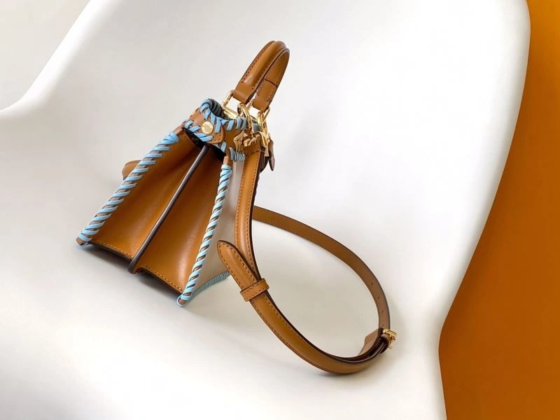Fendi Peekaboo Bags RelaxedFit 57540