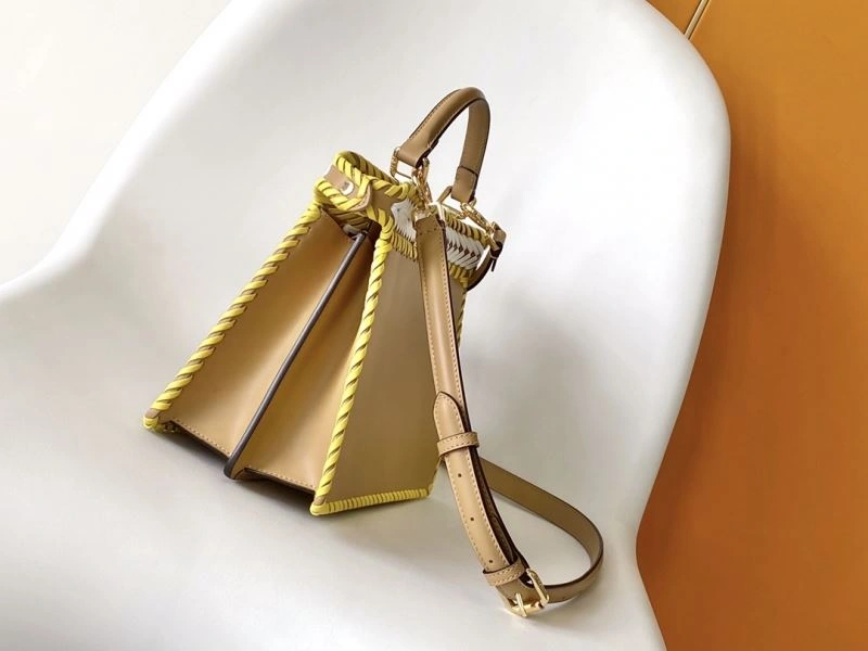 TimelessDesign Fendi Peekaboo Bags 57576