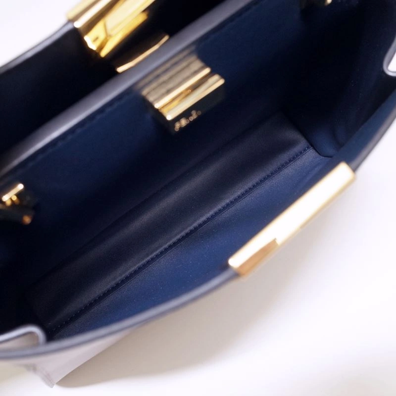 Efficient Fendi Peekaboo Bags 59413