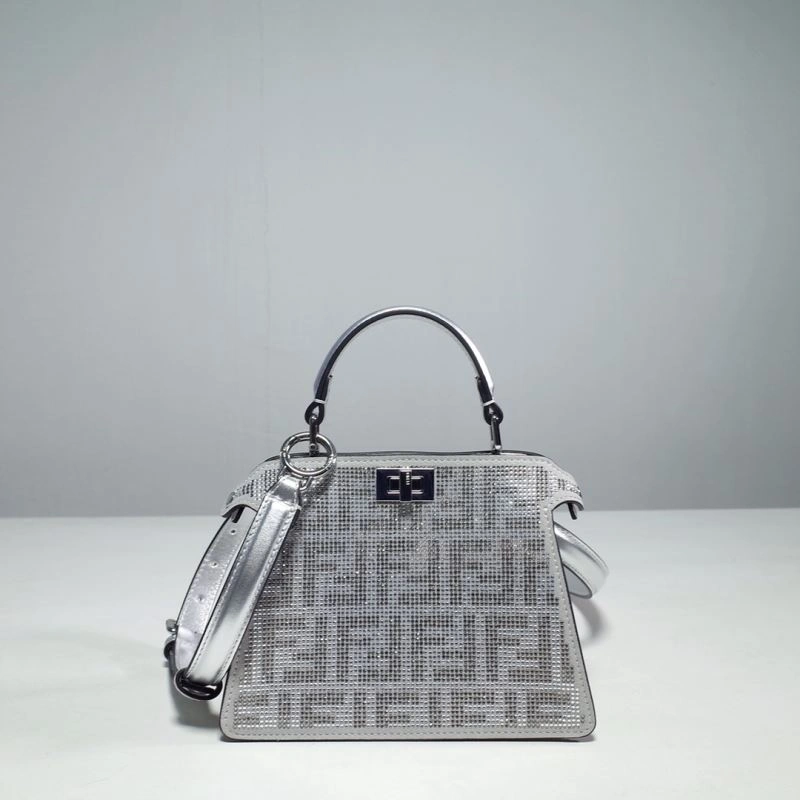 Fendi Peekaboo Bags Versatile 59379